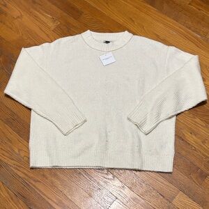 AMERICAN EAGLE  Cream Sweater